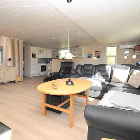 30141-ulfborg-rollikevej-174 Feriehus *